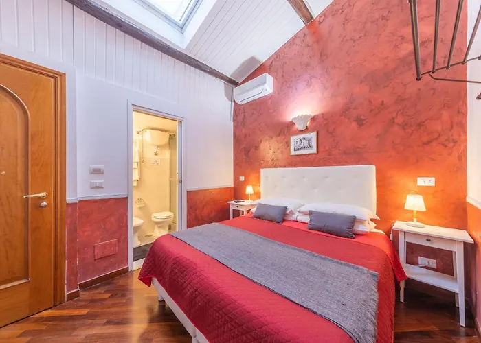 In Bb - Skylight Double In History House